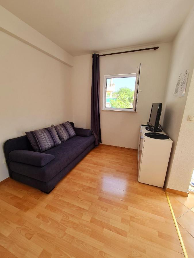 Apartments Silvana Trogir Exteriör bild