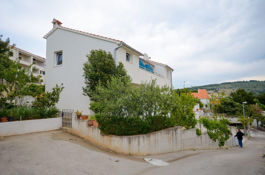 Apartments Silvana Trogir Exteriör bild